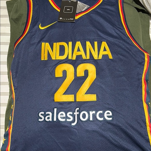 Indiana Basketball Jersey - Picture 1 of 3